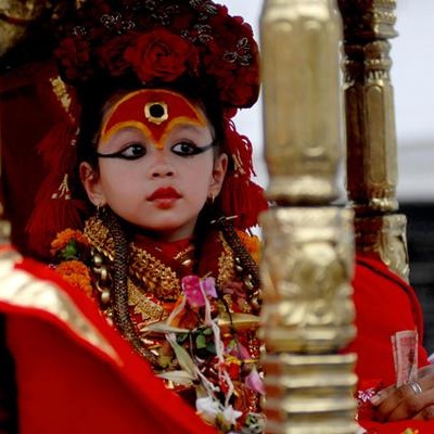 库玛丽 · 尼泊尔